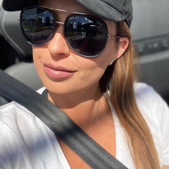 Meet your Posh Ambassador- Stef - Picture 2 of 5